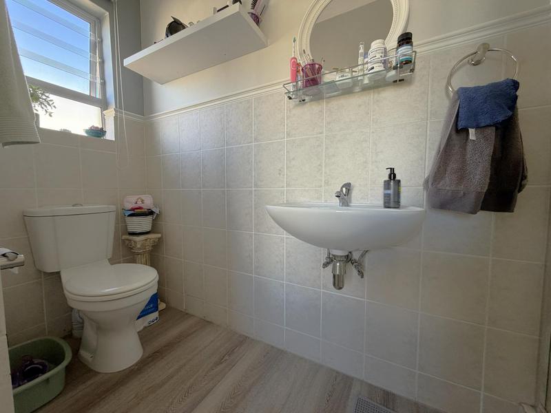 3 Bedroom Property for Sale in Costa Da Gama Western Cape